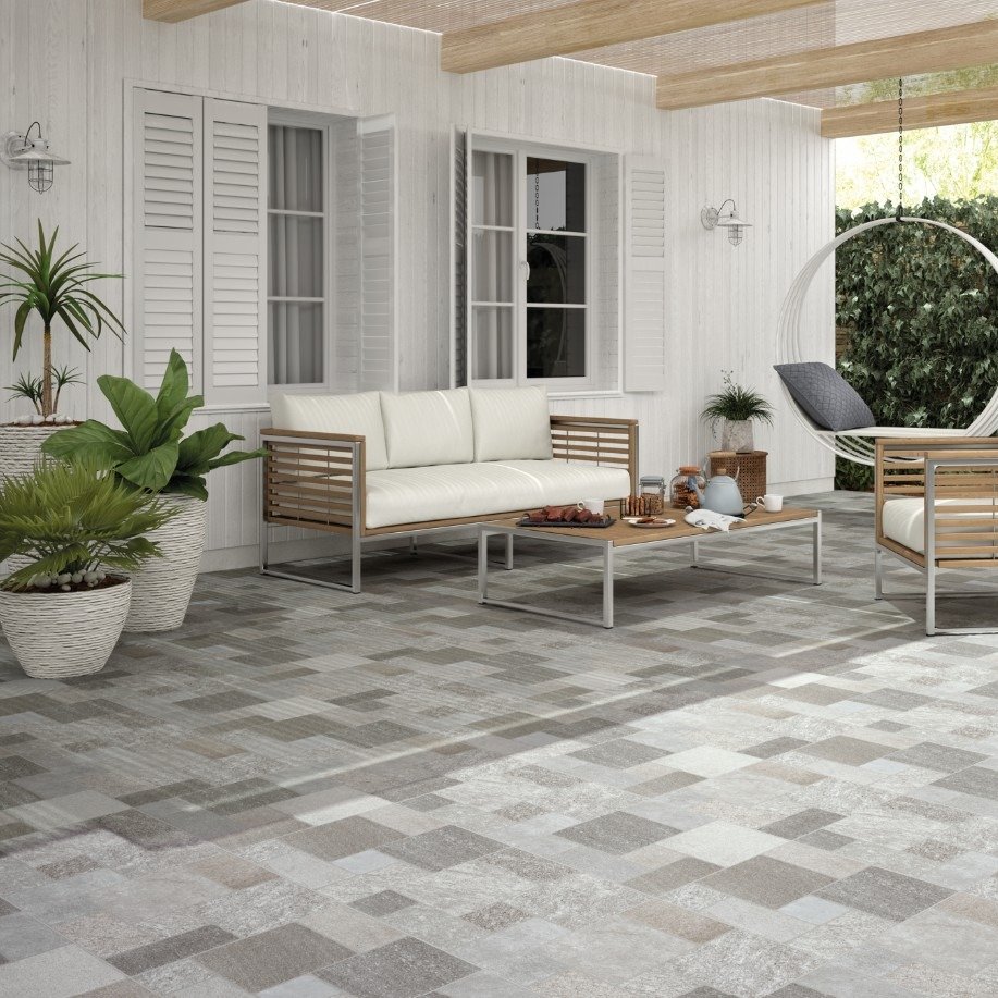 RUA SILVER ANTI-SLIP MT - 45X45 - R11